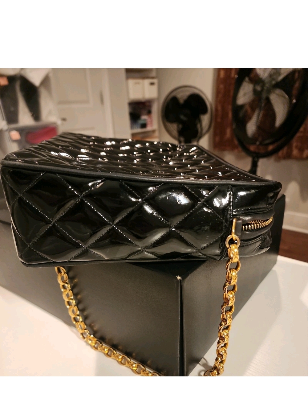 Authentic Vintage Chanel Black Quilted Patent Leather Bag - Picture 4 of 16